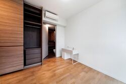 Stars Of Kovan (D19), Apartment #558278001